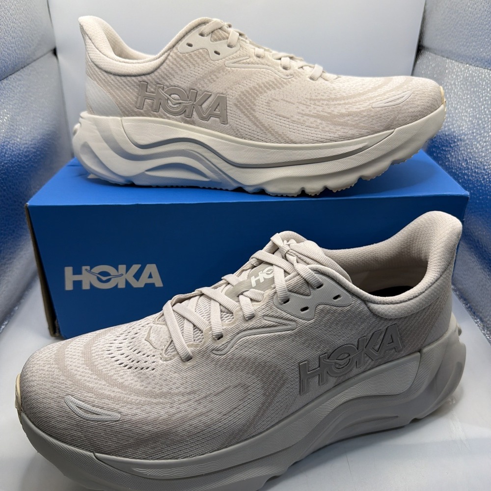 Hoka One One Arahi 8 Men's Size 12D Running Athletic Shoe GTP 1168690 NIB